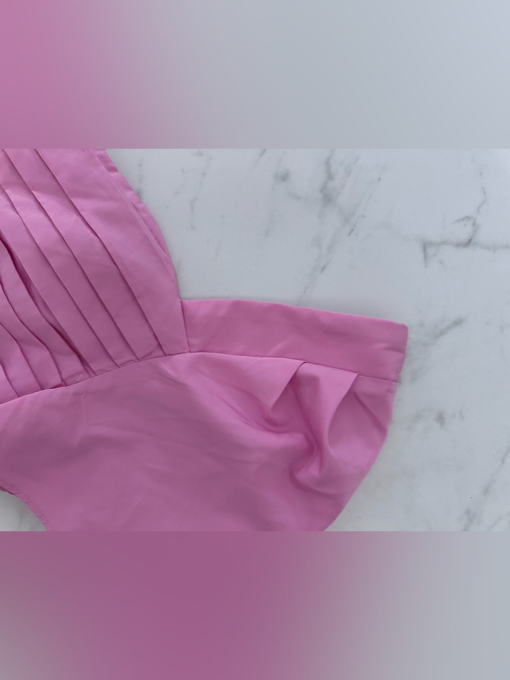 H&M Pink Short Pleated Strapless Cocktail Dress
Size: Small
N e w! - Picture 6 of 12